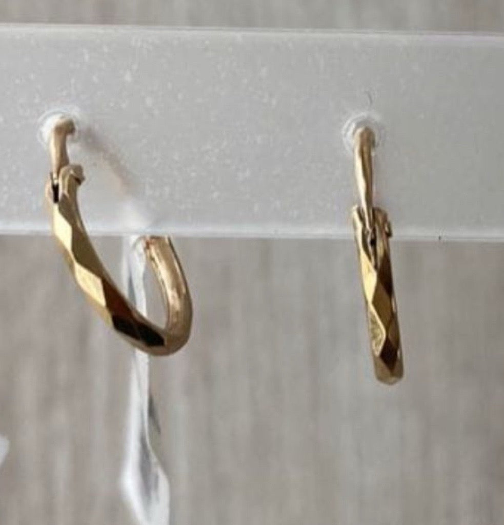 FACETED EARRING